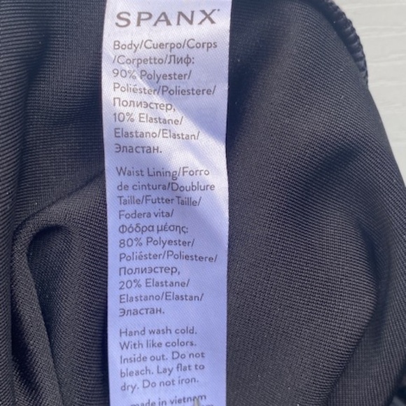 Spanx Black & Gold Shimmer Metallic Velvet Leggings NWOT Size XS - Picture 9 of 13